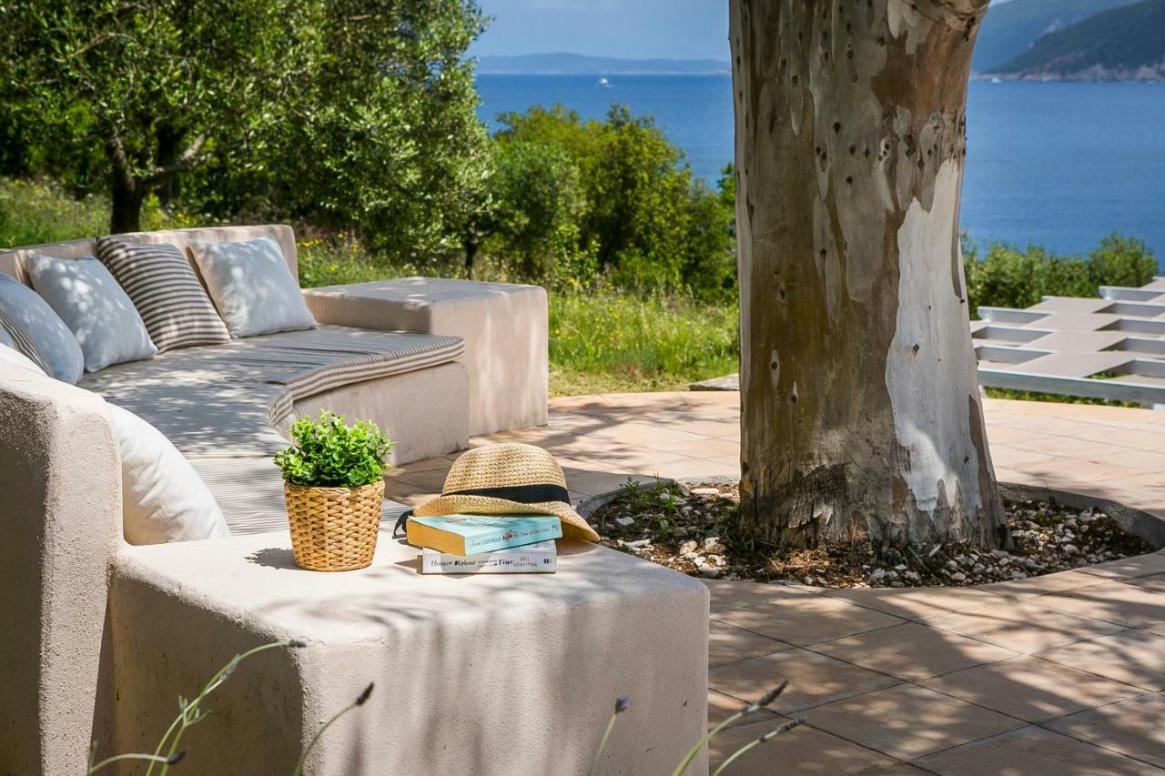 Martini Waterfront Suites فيسكاردو المظهر الخارجي الصورة