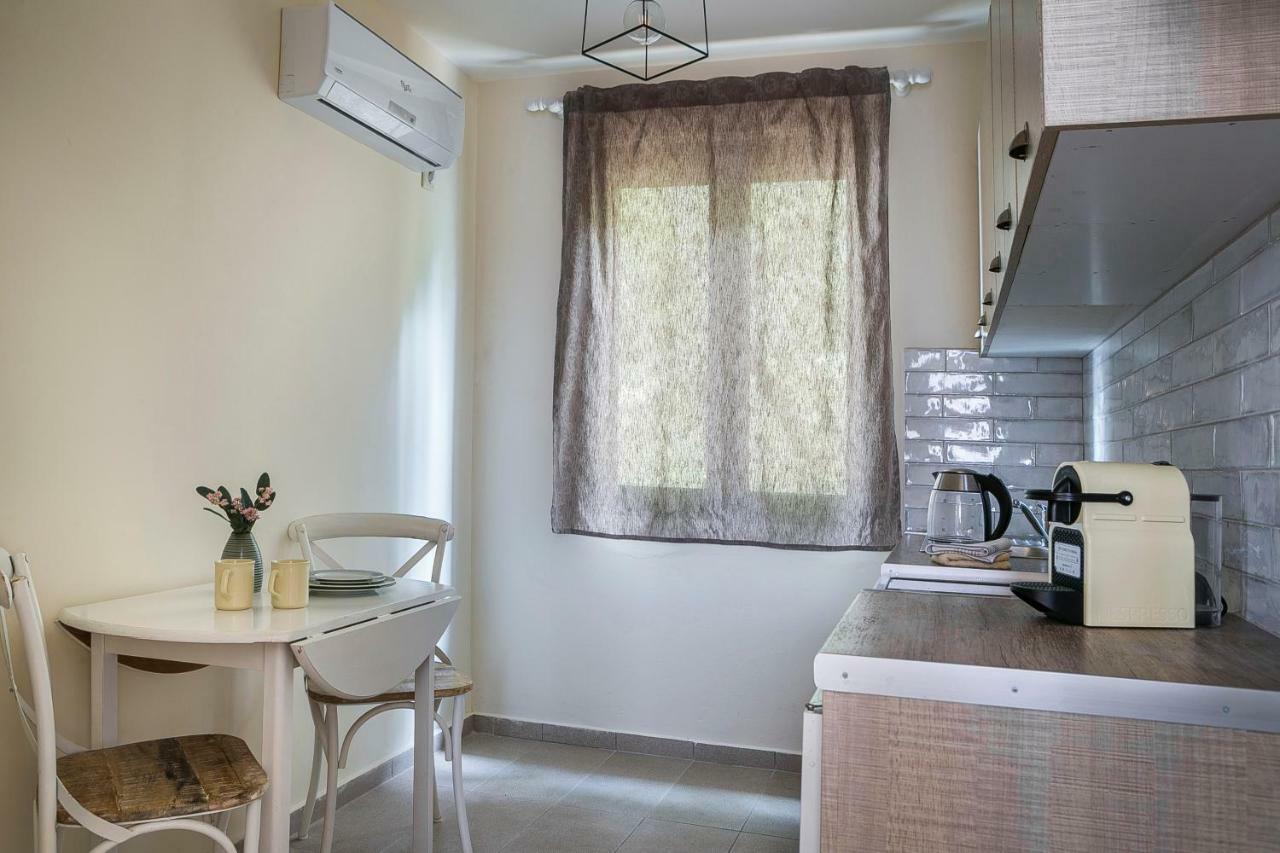 Martini Waterfront Suites فيسكاردو المظهر الخارجي الصورة
