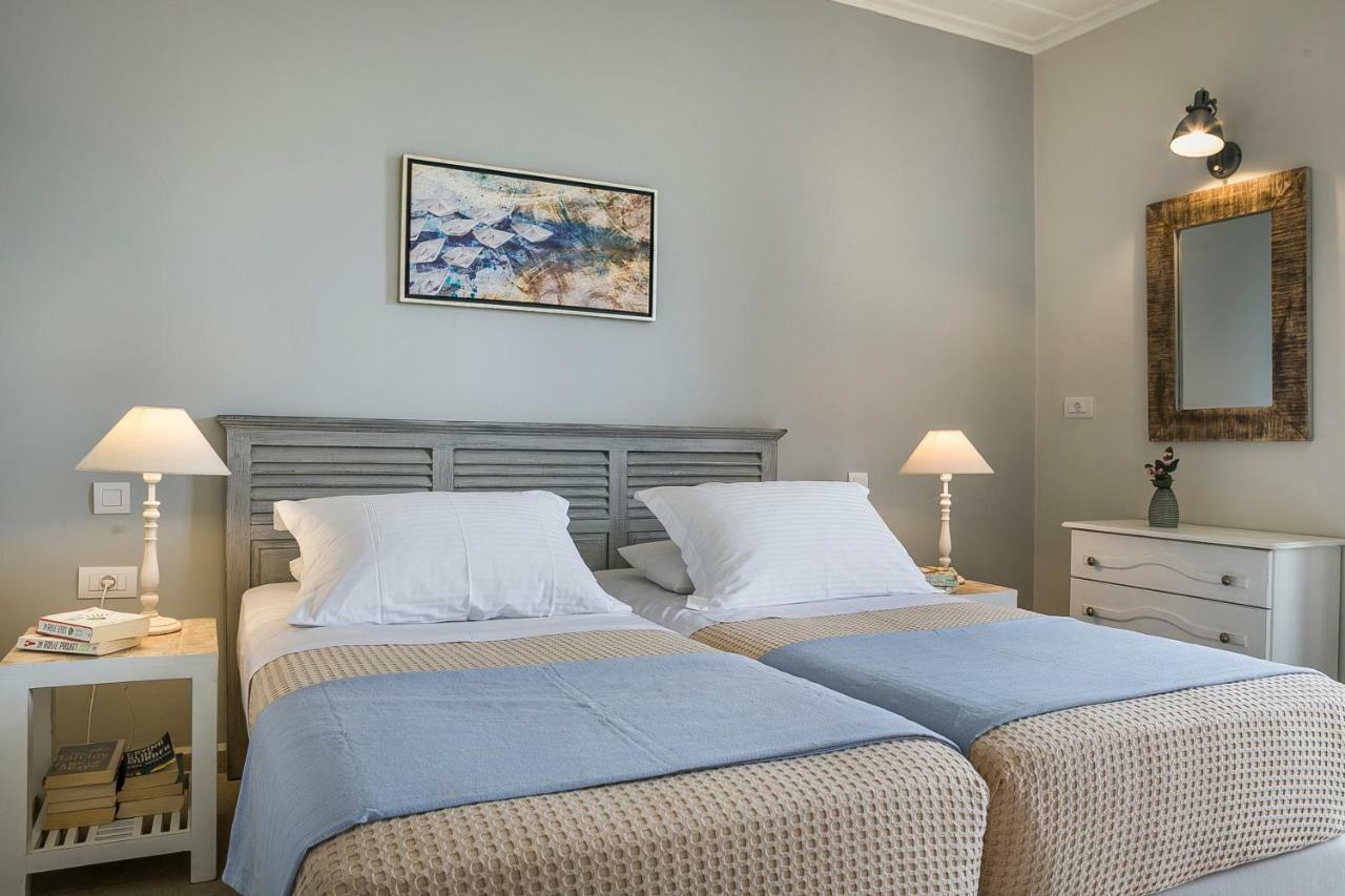 Martini Waterfront Suites فيسكاردو المظهر الخارجي الصورة
