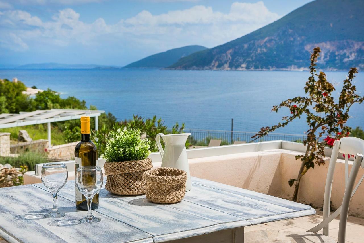Martini Waterfront Suites فيسكاردو المظهر الخارجي الصورة